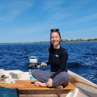 Cara_Gallagher_instructor_for_Transmitting_Science
